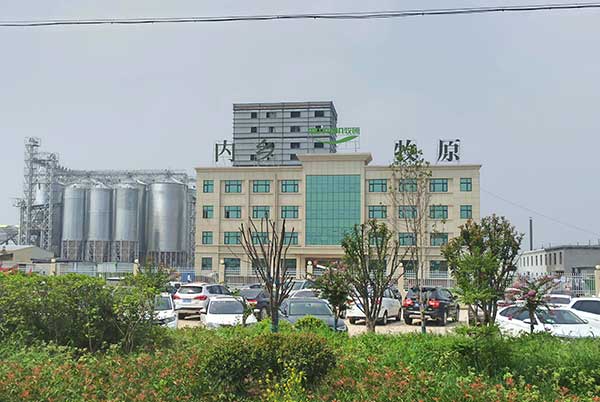 內鄉牧原綜合體化驗室實驗臺項目