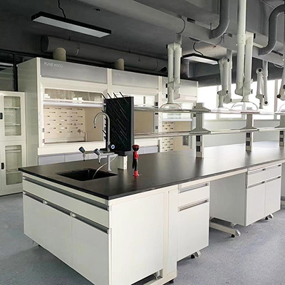 實驗臺材質分類匯總、有何性能優勢,廠家告訴你