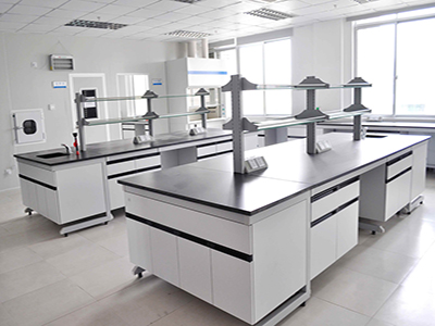 實(shí)驗(yàn)臺(tái)采購(gòu)應(yīng)從哪些方面來(lái)考慮 鄭州廠家告訴你